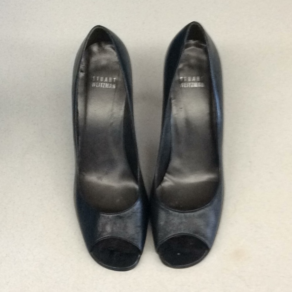 Black Heels - Picture 4 of 8